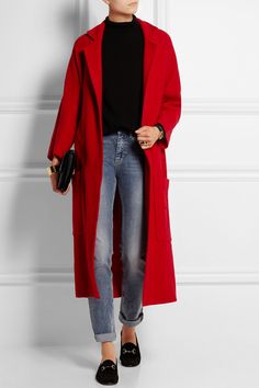 A simple combination of jeans, tee and flats spiced up with a pop of colour with this fabulous red coat Red Coat Outfit, Teddy Coat Outfit, Oversized Wool Coat, Red Wool Coat, Coat Outfit, Teddy Coat, Red Coat