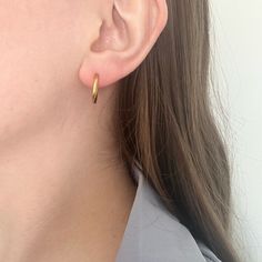 Delicate Hoop Earrings, Heaven Mayhem, Waterproof Earrings, Little Hoop Earrings, Evry Jewels, Minimalist Earring, Small Gold Hoop Earrings, Harry Potter Style, Small Gold Hoops