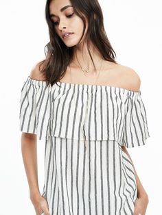 product zoom White Off-shoulder Summer Top For Vacation, Elegant Summer Ruffled Off-shoulder Top, Off-shoulder Ruffle Blouse For Beach, Off-shoulder Ruffled Blouse For The Beach, Spring Off-shoulder Top For Day Out, Off-shoulder Top With Ruffles For Brunch, Trendy Off-shoulder Top For Summer Day Out, Summer Cold Shoulder Off-shoulder Top, Chic Off-shoulder Top For Day Out