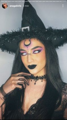 Gothic Princess Makeup, Witch Costume Makeup Ideas, Goth Witch Makeup Halloween, Halloween Makeup Ideas Witch, Women Demon Costume, Gothic Witch Makeup Halloween, Dark Halloween Makeup Witch, Witch Halloween Costume Makeup, Witch Cosplay Makeup