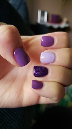 Polygel Nail Designs: The Ultimate Guide Simple Dip Nails Short, Purple Dipped Nails, Purple Dip Nail Ideas, Purple Nails Dip, Purple Gel Nails Short, Nail Dip Designs, Hot Purple Nails, Polygel Nail Designs, Cute And Easy Nails