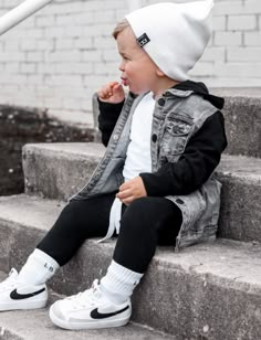 Boy Styles, Baby Snowsuit, Trendy Boy Outfits, Hooded Denim Jacket