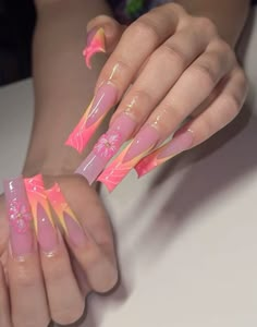 Stiletto And Square Nails Together, Summer Nails Baddie, Ambre Nails, Nails Baddie, Summer Baddie, Retro Nails, Red Acrylic Nails, Hard Nails, Diy Acrylic Nails