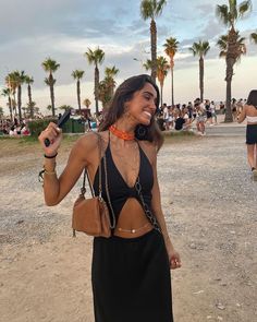 Primavera Festival Outfit, Summer Techno Outfit, Ibiza Festival Outfit, Ibiza Clubbing Outfits, Techno Festival Outfit, Beach Festival Outfit, Coachella Fits