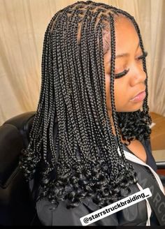 Box Braids Short, Latest Hairstyles For Ladies, Latest Hair Braids, Braids Short, Short Box Braids Hairstyles, Braided Hairstyles For Black Women Cornrows, Short Box Braids, Big Box Braids Hairstyles, Feed In Braids Hairstyles