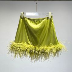 Olivia Mark - Fashionable Feather Patchwork High-Waisted Mini Skirt Lime Green Skirt, Kpop Dress, Fashion Chingu, White Pleated Skirt, Embellished Skirt, Fashion Bottoms, Yellow Skirt, Faux Leather Skirt, Green Skirt