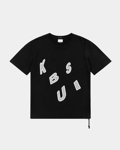 Letters Kash Ss Tee Jet Black Pretty Sneakers, Jet Black Color, Stylist Outfit, Cute Outfits With Jeans, Shirt Designs For Men, Burberry Kids