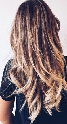 pretty hair. highlights. ombre. balayage. Rambut Brunette, Balayage Blonde, Red Highlights, Long Blonde, Short Hairstyle, Long Blonde Hair, Hair Tutorials, Blonde Ombre, Hair Envy