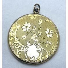 Estate Mfg Co Gold Filled Floral Locket. Early Estate Locket With Stunning Flower Design On Front. Back Is Engraved. Marked Inside. Has Two Holes Inside For Pictures. Opens And Closes With Ease. Vintage Estate Antique Locket. Jh37h. Antique Locket, Art References, Flower Design, Vintage Gold, Locket, Flower Designs, Womens Jewelry Necklace, Gold Filled, Art Reference