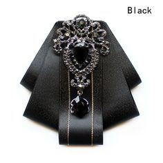 Men's Bow Tie Necktie Clip-on Elastic Band Shiny Formal Rhinestone Floral Decor This item is for one of men's bowtie only, all the other accesseries are not included. Material: polyester + crystal Size: max length 11cm, max width 11cm Color: as shown in the photos Attachment: adjustable elastic band & clip on SKU: BAY-832/JYY Simpul Dasi, Bow Tie Groom, Men Wedding Accessories, Groomsmen Dress, Tie Brooch, Diamond Patch, Diamond Collar, Groom Bowtie, Groom Ties