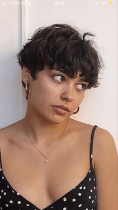 Carla Diaz Hair, Short French Pixie Haircuts, Mtf Haircuts, French Pixie Cut, Alt Pixie Cut, Short Feminine Haircuts, Mullet Pixie, Girls Pixie Cut