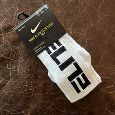 Nike Elite Socks - 3 Pack Calf Training, 6 Pack Women, Nike Elite Socks, Soccer Socks, Nike Socks, Nike Classic, Nike Soccer, Nike Elite, Nike Accessories