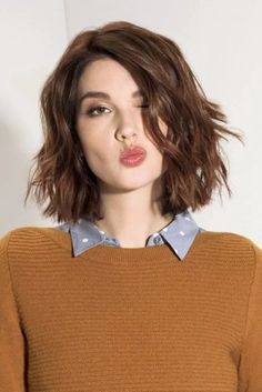 Brunette Bob, Long Face Hairstyles, Hair 2018, Penteado Cabelo Curto, Cute Hairstyles For Short Hair, Haircuts For Fine Hair, Trending Hairstyles, Short Hairstyles For Women, Bobs Haircuts