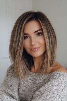 Root Smudge Blonde Short Hair, Hair Colors For Light Skin Tones, Straight Hair Lob, Dark Blonde Long Bob, Blonde Hair Over 40, Balayage Hair Straight, Shaggy Long Bob, Light Brown Short Hair, Bob With Blonde Highlights