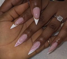 Gold Acrylic Nails, Pointy Nails, Acrylic Toe Nails, Pointed Nails, Vibrant Nails, Dope Nail Designs, Short Square Acrylic Nails