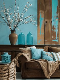 Rustic Color Schemes: Chocolate Brown and Sky Blue Blue And Brown Decorating Ideas, Colour Schemes Bedroom, Turquoise Interior Design, Farmhouse Updates, Rustic Color Schemes, Cottage Colors, Brown And Blue Living Room, Farmhouse Color, Rustic Paint