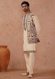 Cream Embroidered Kurta Set With Jacket Kalpraag - Fabilicious Fashion Latest Indowestern Outfits For Men, Indowestern Outfits For Men, Kurta Set With Jacket, Kurta Designs Men's, Man Dress Design, Design Kurta, Wedding Kurta For Men, Embroidered Cuffs