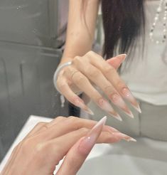 Sharp Nails, Classy Acrylic Nails, Acrylic Nails Coffin Pink, Nails Done, Bling Acrylic Nails, Oval Nails, Manicure Y Pedicure, Dream Nails, Pretty Acrylic Nails