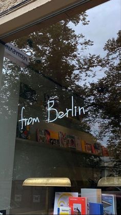 the front window of a book store that sells books