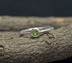 Natural Peridot Ring, 925 Sterliing Silver Ring, Faceted Gemstone Jewelry, Boho Ring, Stone Ring is handcrafted with solid 925 Sterling Silver.  ✪ Gemstone - Natural Peridot ✪ Gemstone Shape - Round ✪ Metal - 925 Sterling Silver ✪ Metal finish - Smooth Shiny ✪ Stone Quality - AAA Payment Policy: PayPal Only Return Policy: For Any Reason, If You Are Not Satisfied With Our Product, You May Return Your Order Within 10 Days From The Date Of Shipment Received. The Item Must Be Returned In Its Original Condition. Buyer Will Be Paid Return Shipping And Duty  Shipment Policy: Orders Are Shipped Within 1-3 Business Days, Excluding Orders Made On Saturday And Sunday. Order Will Be Delivered In 10-20 Working Days . We Will Provide You Tracking Detail After Shipment  Reviews: Your Reviews Is Very Impo Peridot Ring Silver, Faceted Gemstone Jewelry, Rings Vintage, Ring Stone, Peridot Ring, Peridot Gemstone, Jewelry Boho, Boho Ring, Vintage Ring