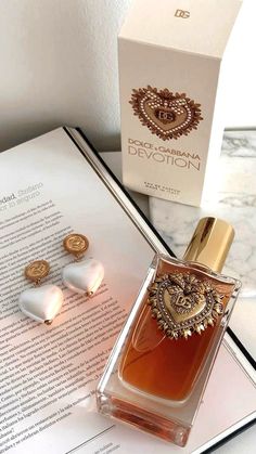 Dolce And Gabbana Devotion Perfume, Perfume Dolce & Gabbana, Devotion Dolce Gabbana, Devotion Perfume, Arab Parfum, Dolce Gabbana Aesthetic, Dolce And Gabbana Devotion, Dolce And Gabbana Aesthetic, Dolche Gabana