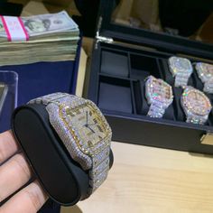 Vvs1 Diamond Tester Certified Facetime Verification Nyc Diamond District Shop Designer Jewelery, Rare Diamonds, Diamond Grillz, Rings Men, Rapper Jewelry, Memorial Pendant, Vvs Diamond, Diamond Tester, Wrist Jewelry