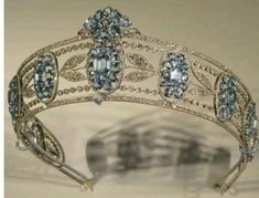 "Handmade Tiaras/Crown Diamond Weight -- 15.25ct Diamonds --American Diamond (zircon) Diamond shape -- Round Gemstone-- Aquamarine (Lab Created) Gemstone Weight -- 65.78ct Metal -- Sterling Silver Silver Purity --92.5% Silver Wt. -- 79.600gm Tiaras Length -- 18inch) Tiaras Finishing white/gold Listing is For One (1) Piece These items are handmade, All are designed and handmade me and team with precision, Perfect craftsmanship and strong interest! We are continuously adding new products in our st Royal Tiaras, Beautiful Tiaras, Diamond Tiara, Silver Crown, Aquamarine Jewelry, Grand Palais, Royal Jewels, Royal Jewelry, Crown Jewels