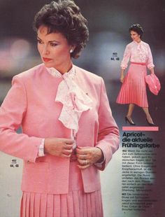 1980s Fashion Women, 1980’s Fashion, 80's Fashion, 1980's Fashion, Classy Suits, Vintage Suits, Motif Vintage, 1980s Fashion, Fashion Project