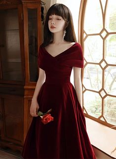 Any things please feel free to contact us: sales@Tmallworld.com******* Product Details*******Product Number:#3LT4Fabric: SatinColor: Wine RedNeckline: SweetheartBack Style: Lace-upHemline: Floor LengthMaking time: 2-3 weeks, Shipping time: 3-5 working days.Custom size/color, Rush Order is available, and no extra cost. ******* Custom Measurements*******For better fitting, You can leave us the following information in the order notes when you check out, and please have a look our measuring guide a Pom Dresses, Wine Red Prom Dress, Prom Dress Off The Shoulder, Party Dress Sale, Exquisite Gowns, Floor Length Prom Dresses, Wedding Party Dress, Red Prom, فستان سهرة