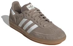 Adidas Originals Samba OG ‘Chalky Brown Gum’: “Chalky brown and gum sole create a vintage-inspired look for the Samba OG, perfect for a retro aesthetic.” Tan Pants Outfit, Samba Shoes, Adidas Samba Og, Tan Pants, Pants Outfits, Shoes Adidas, Adidas Gazelle, Retro Aesthetic, Adidas Samba