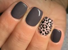 Short Manicures Gel, Gel Cheetah Nails, Fall Cheetah Nails Short, Classic Acrylic Nail Designs, Leopard Accent Nail Fall, Black Shellac Nails Design, Dark Summer Nail Ideas, Gel Nails One Color