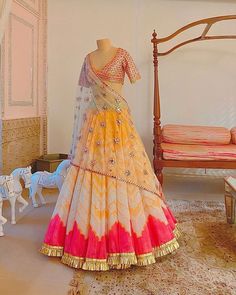 Trending: Chevron Lehengas Perfect For Your Mehendi Ceremony Sabyasachi Lehengas, Bridesmaid Lehengas, Lehenga Bridesmaid, Lehenga Bridal, Mirror Work Lehenga, Outfits Indian, Wedding Lehengas