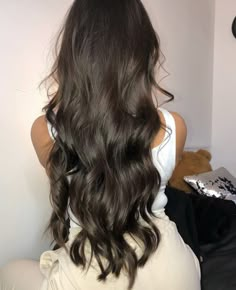 Long Dark Brown Hair Styles, Dark Curled Hair, Long Aesthetic Hair, Dark Brown Hair Styles, Brunette Ideas, Long Luscious Hair, Long Hair Aesthetic, Long Curled Hair, Brown Hair Styles