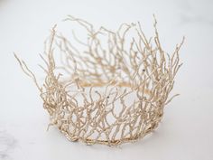 This beautiful gold glitter crown is a lovely accessory, perfect for a party or photo shoot session. Head circumference:  one size fits all (fits adults and older children) Thank you for visiting our store! Branch Headpiece, Twig Crown, Winter Queen, Fire Goddess, Halo Headpiece, Gold Twigs, Headband Winter, Festival Headband, Ball Aesthetic