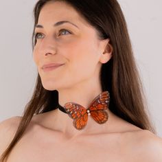 This handmade ribbon tie accessory is meticulously hand-crafted with precision and attention to details, capturing the likeness of a real butterfly. The voluminous silk butterfly, worn around your neck, frames the face and adds a touch of creativity to any outfit. It is sewn by hand to a high-quality silk satin ribbon tie with an adjustable length to suit various styles. You can wear it around your neck as a choker, adorning your hair, around your wrist as a bracelet, or even around your waist a Black Choker Necklace, August Birthstone Jewelry, July Birthstone Jewelry, Zodiac Jewelry, Black Ribbon, Jewelry Ring Box, August Birth Stone, Pearl Jewellery Earrings, Eye Jewelry