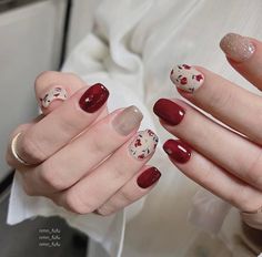 Vietnamese Nail Design, Korean Spring Nails, Nail Art Diy Easy, Gel Toe Nails, Nail Art For Beginners, Beauty Nails Design, Aesthetic Korean, Cute Nail Art Designs, Nails Now