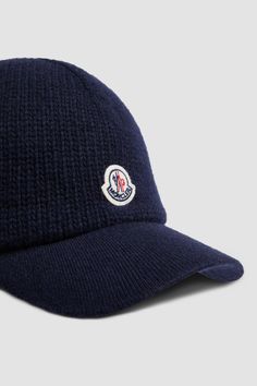 A casual staple, the baseball cap is reimagined for a refined everyday wardrobe in knit cotton. The accessory is completed by a logo patch. Classic Hats With Logo And Curved Visor, Classic Hats With Logo Detail And Curved Visor, Classic Cap With Logo Detail, Casual Cap With Logo Detail, Casual Baseball Cap With Logo Detail, Casual Hat With Logo And Curved Brim, Luxury Hats With Logo Patch And Curved Brim, Classic Visor Hat With Logo Patch, Casual Baseball Cap With Appliqué Logo