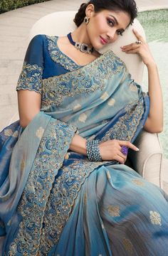 Sari Pattern, Saree Reuse, Saree Borders, Sari Style, India Saree, Saree Ideas, Saree Blouses Online, Saree Bollywood, South Silk Sarees