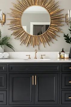 This pin showcases 17 stylish bathroom vanity decor tips, featuring chic decor pieces, lighting ideas, and themed vignettes for a beautiful upgrade. Bathroom Vanity Decor Ideas, Vanity Decor Ideas, Bathroom Vanity Decor, Chic Bathroom, Chic Lighting, Creative Bathroom, Decor Elements, Vanity Decor, Chic Bathrooms