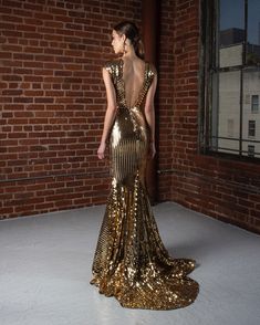 Thrift Store Clothes, 1920s Outfits, Michael Costello, Military Spouse, Fantasy Gowns, Eclectic Fashion, Fantasy Dress, Metallic Dress, Gold Dress