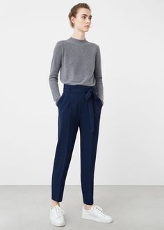 Funnel neck sweater | MANGO Casual Work Outfit Spring, Outfit Pantalon, Work Outfits Frauen, Minimalist Moda, Spring Work Outfits, Funnel Neck Sweater, Jersey Outfit, Mode Casual, Winter Outfits For Work