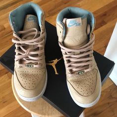 Nike Air Jordan 1 Retro High-Top Sneakers. Worn A Couple Of Times. Looks As Good As New! Great Condition! Color: Sand Dune/Cannon/Gold. Size: 7y (Uk 6, Eur 40) - I Am A Size Women’s 8.5 Normally And This Fits Well. The Width Is Narrow. Air Jordans Shoes, Nike Air Jordan 1 Retro, Hightop Sneakers, Nike Air Jordans, Color Sand, Nike Air Jordan 1, Air Jordan 1 Retro, Jordan 1 Retro High, Sand Dunes