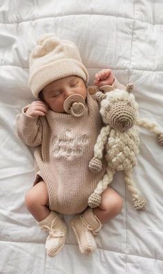 Bebe Clothing, I Want A Baby, Birth Photos, Baby Checklist, Baby Pictures, Baby Photos