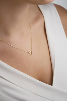 Minimalist Geometric Necklaces For Everyday, Elegant Triangle Everyday Jewelry, Minimalist Geometric Jewelry In 14k Gold, Minimalist Geometric 14k Gold Jewelry, Elegant Geometric Necklace For Everyday Wear, Elegant Geometric Necklace For Everyday, Minimalist 14k Gold Geometric Jewelry, Elegant Everyday Geometric Necklace, Elegant Triangle Necklace For Gifts