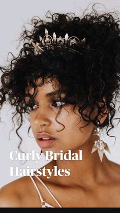 Curly Bridal Hairstyles, Shaggy Mullet, Curly Bridal Hair, Women Straight Hair, Black Wedding Hairstyles, Girl Mullet, Low Bun Hairstyles, Mullet Hairstyle Women, Bridesmaid Hair Half Up