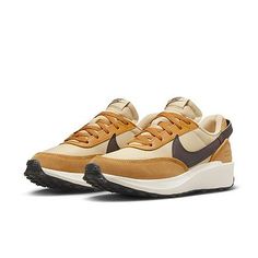 Trendy Womens Sneakers, Nike Waffle Debut, Wrap Around Heels, Nike Waffle, Heritage Fashion, Athletic Sneakers, Men Shoes Size, New Nike, Sneaker Head