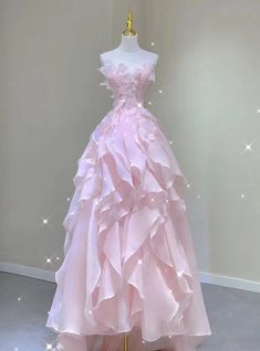 Feather Prom Dress, Pink Evening Gowns, Birthday Dress Women, Shimmery Dress, Prom Looks, Fairytale Dress, Pink Prom Dresses, Dress Inspo, Pink Tulle