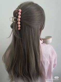 Beige Hair, Hair Inspiration Long, Aesthetic Ideas, Ulzzang Fashion, Half Up Hair, Cut My Hair, Braided Ponytail, Pink Quartz, Aesthetic Hair