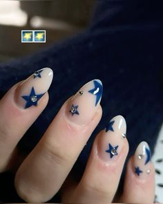 Blue Star Nail Designs, Get Nail Ideas, Navy Star Nails, Dark Blue Star Nails, Simple Star Nails, Star Nails Blue, Nail Inspo Stars, Blue Nails With Stars, Cute Star Nails