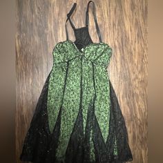 Only Tried On. Brand New. Dolls Kill Fitted Green Dress For Night, Black Lace Dress For Night, Witchy Lace Dress For Party, Witchy Lace Party Dress, Halloween Lace Dress For Night Out, Halloween Lace Night Out Dress, Fairy Dress With Wings, Dress With Wings, Wings Color